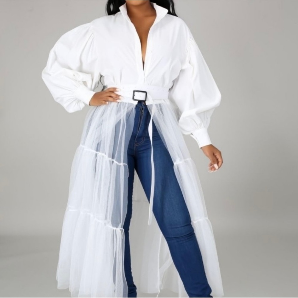 NWT White Long Sleeved Top w/Sheer Tulle Bottom